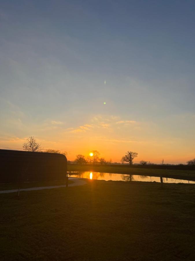 New Farm Cheshire Holidays 文斯福 外观 照片